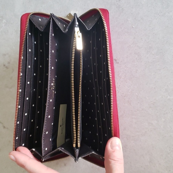 Kate spade red zip around wallet - Picture 2 of 4